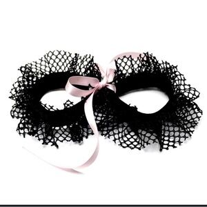 CAUGHT CUFFS! ADULT PLAY BONDAGE.